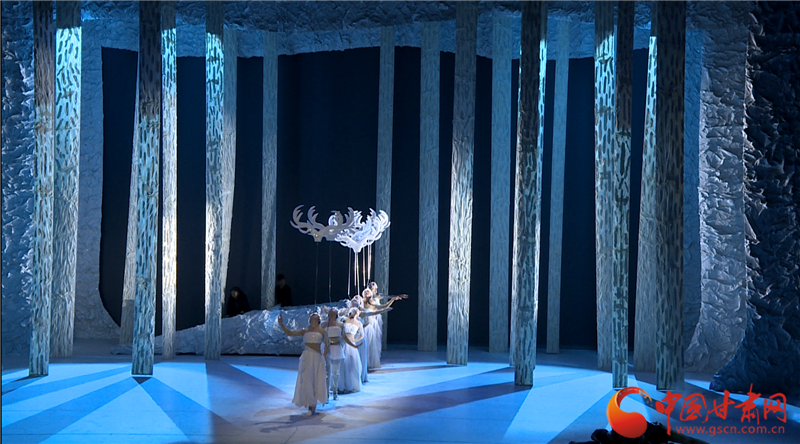 【圖說】  消費(fèi)扶貧，互利雙贏