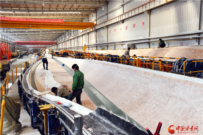 “擰緊”防控閥 打出“組合拳”——玉門市三向發(fā)力推動疫情防控、復(fù)工復(fù)產(chǎn)、脫貧攻堅齊頭并進(jìn)（圖）