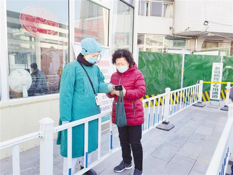 智能生活下，老年人的“數(shù)字鴻溝”如何跨越？