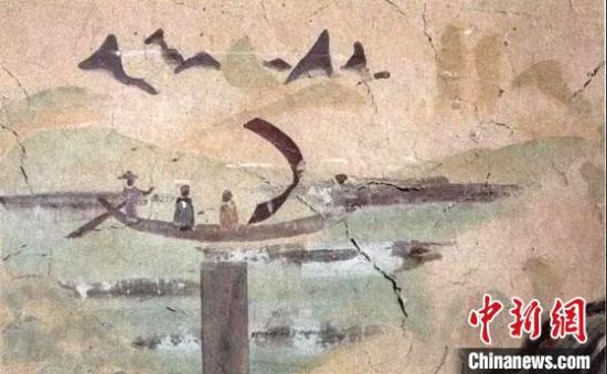 “一人搖櫓晃扁舟，兩人撐篙水上漂?！眻D為莫高窟第323窟《搖櫓帆船》（初唐）?！《鼗脱芯吭汗﹫D