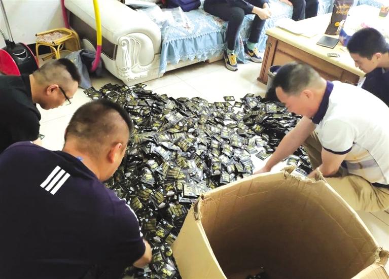 “減肥咖啡”竟含違禁藥 蘭州警方破獲特大網(wǎng)絡(luò)生產(chǎn)、銷售有毒、有害食品案