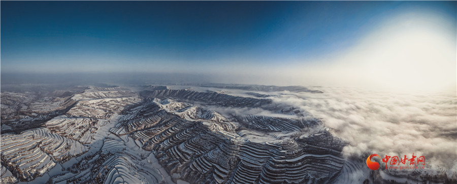 【隴拍客】蘭州榆中：穿越云?？刺萏?雪后家園似仙境