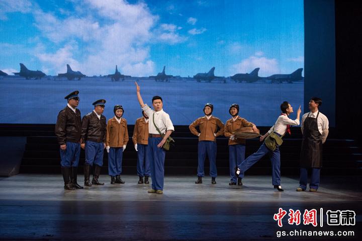 圖為甘肅原創(chuàng)音樂劇《風花雪月》演出劇照。(資料圖)潘禹辰 攝