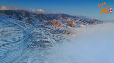 雪落景泰：一幅鋪展的山水墨韻